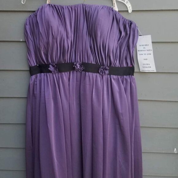 Bari Jay Plum Long Bridesmaid/ MOB Dress - NWT - Picture 1 of 6
